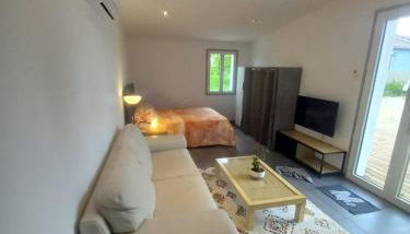 Une petite maison et sa prairie - Foto 4