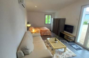 Une petite maison et sa prairie - Foto 4