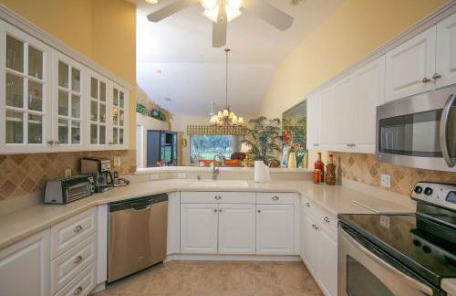 Beautiful lakefront 2BR condo in Heritage Oaks Golf and Country Club - Foto 9