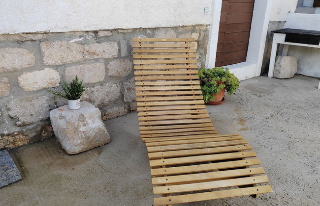 Stunning 2-bed House in Jezera With Sea Views - Photo 20