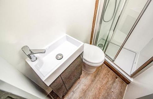 Awesome Ship In Hennigsdorf - Foto 8