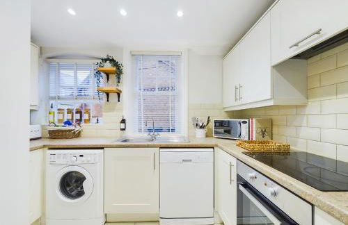 “The Sleepers Cottage” 2-6 people w/ free parking - Photo 20