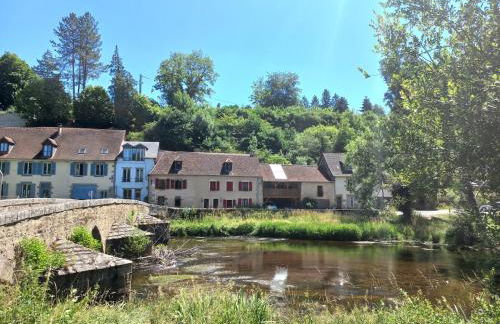 Maison au bord de la Creuse, vue sur le pont Roby - Foto 1