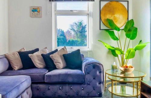 Rayleigh Retreat-spacious Family 3 Bed Apartment - Foto 2