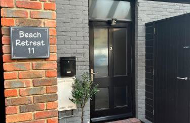 Beach Retreat, Stylish 1-Bed in Canford Cliffs - Photo 11