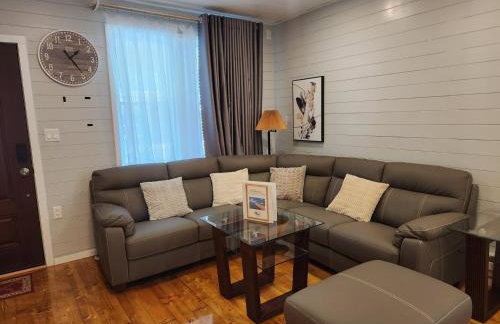 Nestled Away- Comfortable 3BDRM, Central Location - Foto 5