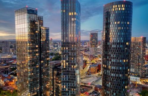 Modern 2 Bed Penthouse with Stunning views in Manchester City Center - Foto 8