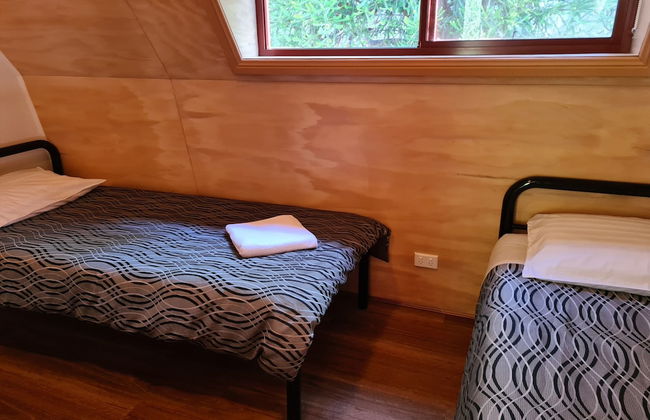 Mallacoota's Shady Gully Caravan Park - Photo 4