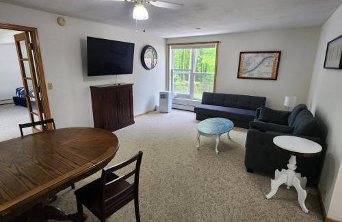 Whispering Pines #1 - Foto 1