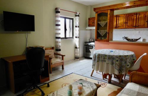 Quiet Mountain View Retreat Helicon, Kyriaki - Photo 3