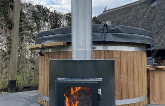 Grandeur Farmhouse in Dwingeloo - Photo 12