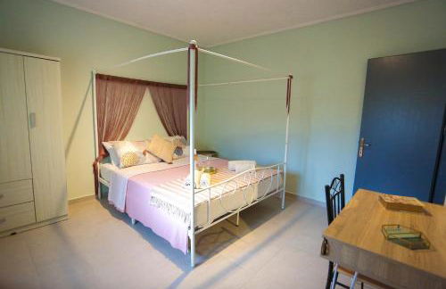 Goldtown House - Photo 39