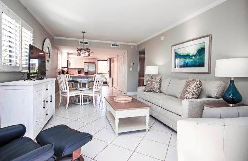 Tranquil 2nd floor beachfront condo on Sanibel Island 2A2 - Foto 33