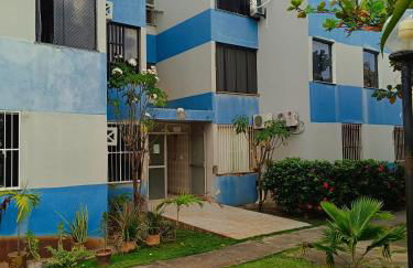 Apartamento próximo a praia e Orla de Atalaia - Photo 2