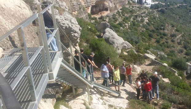 Visiting the Abrics de l'Ermita