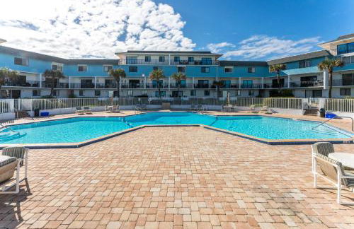 Lovely 2 Bedroom Beachfront Condo - Foto 40