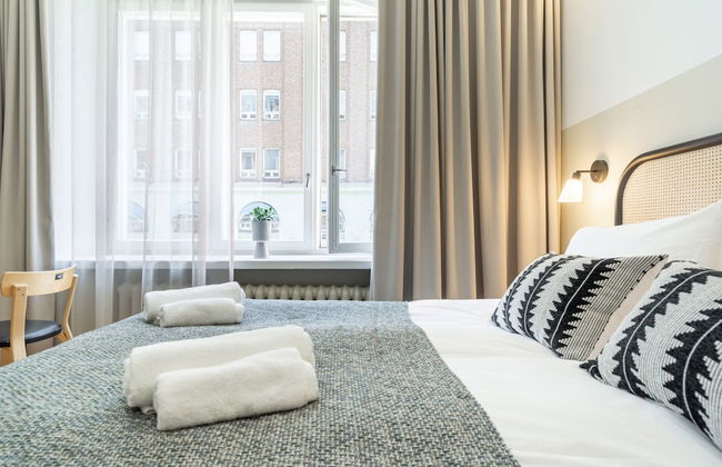 Bob W Kluuvi - Foto 3