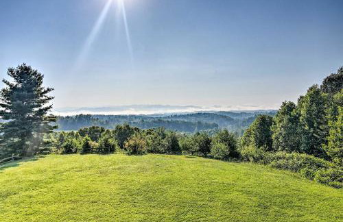 Spacious Group Retreat with Game Room in Marshall! - Foto 3