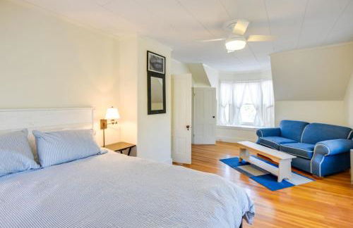 Walk to Downtown Saco from Cozy Coastal Apt - Photo 3