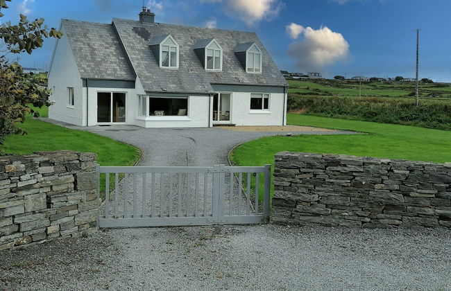 Spanish Point El Martins Holiday Home - Photo 1