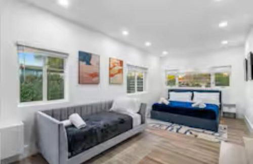 Unique Private Racing Track Villa in Miami Cinema - Foto 25