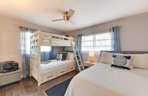 4 Mi to Siesta Key Beach Sunny Home with Hot Tub! - Foto 14