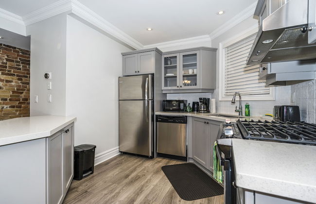 St Annes Suites - Photo 28