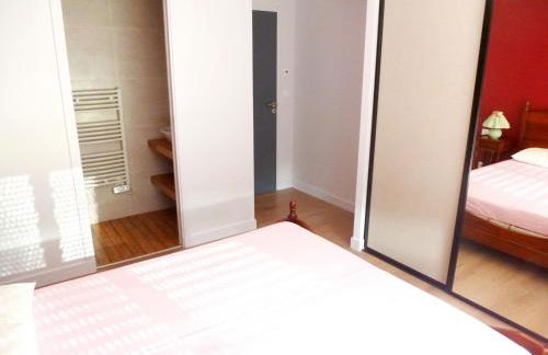 Cottage in Plougasnou Near Stunning Beaches - Photo 22