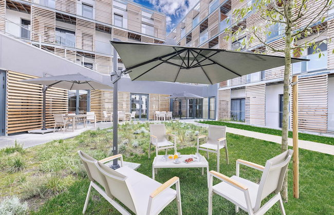 Zenao Appart'hôtels Cenon - Foto 17