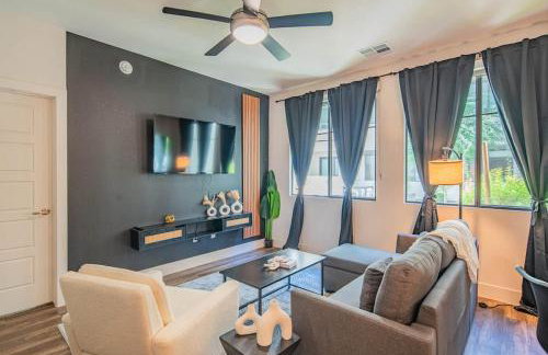 Modern 1BR Kierland Commons, TPC Golf, Pool, Gym, W-D - Foto 1