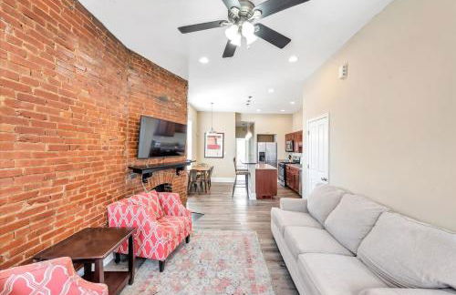 2 Entire bldgs - Great for large groups - Photo 28