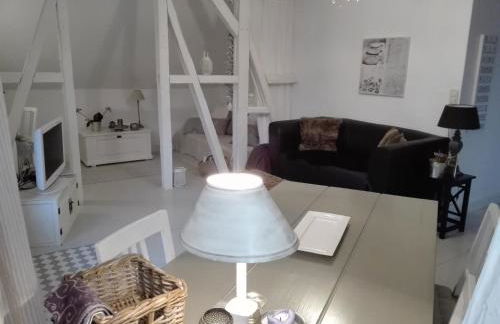 Inspektorenhaus am Jagdschloss mit Meerblick - Photo 10