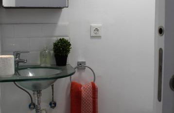 Piso Cerca Universidades y de la Playa - Photo 10