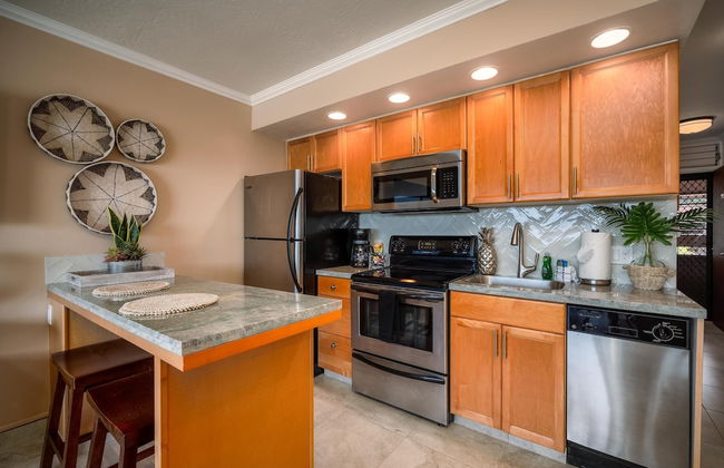 Kuleana 409 Oceanfront 1 bedroom 1 bath condo 1 Condo by RedAwning - Foto 15