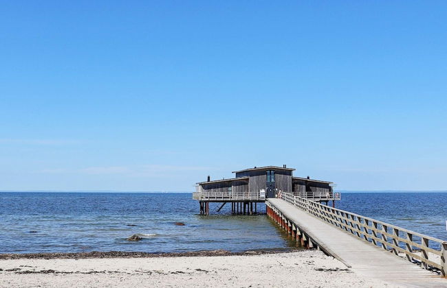 Coastal Getaway With View in Bastad - Foto 18