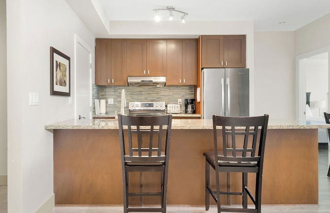 Lakefront Lux 2BR Symphony Of Comfort - Photo 13