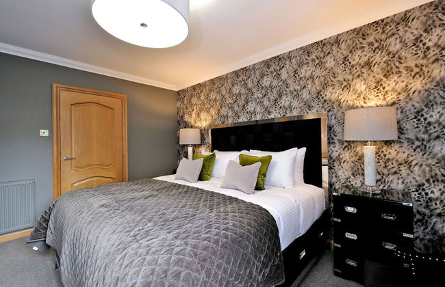 Enchanting Home With Furnished Balcony in Cults, Scotland - Foto 8