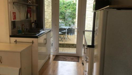 Self-contained Apartment - Foto 4