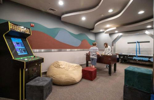 Ski in Ski out Pool Hot Tub Pool Table Resort View - Foto 28