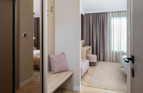 Luxury Villa Dolac near Split, airport, complete privacy, infinity heated pool - Photo 51