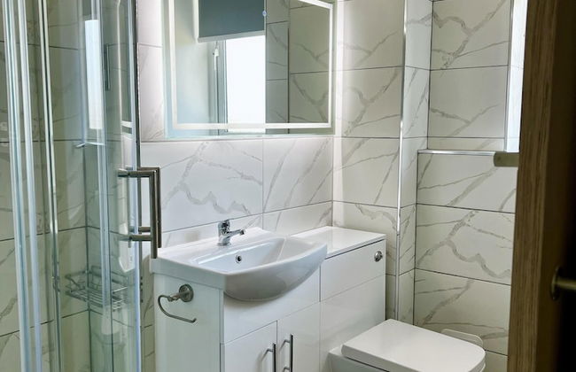 Manchester - 1 Bedroom - Sleeps 3 - Free Parking - Foto 15