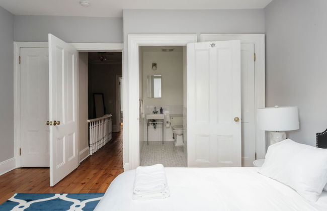 6 Bedroom Townhome Near NYC - Foto 15