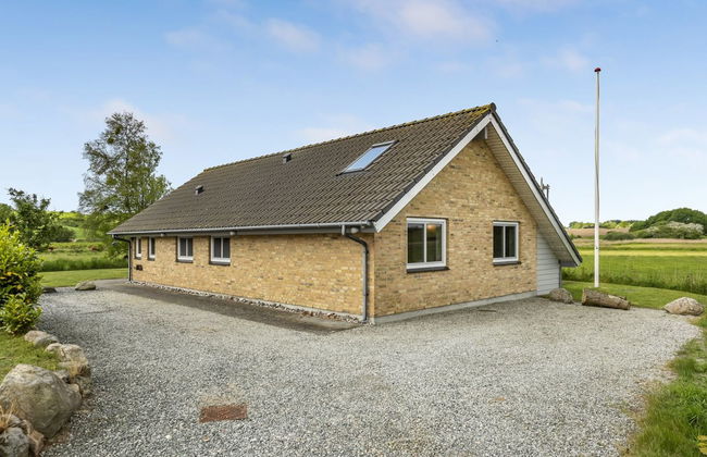 3 bedroom House in Broager with terrace and sauna - Photo 9