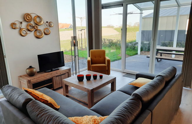 2 bedroom House in Wemeldinge with garden and terrace - Photo 1