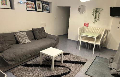 CHAMBRE PRIVE PROCHE de LA GARE SNCF - Foto 13