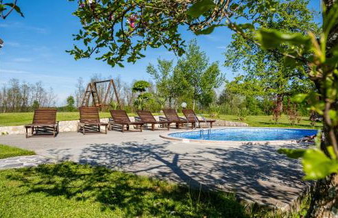 Lovely Home In Bosiljevo With Kitchen - Foto 1