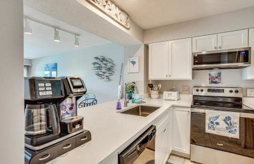 St Helena Island Condo - half Mi to Beach - Foto 5