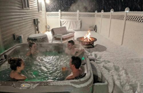 King Bedroom/Private Hot tub/Cozy Living Room - Foto 18