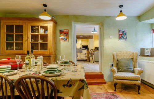 4 Bed in Dunster 90504 - Photo 8