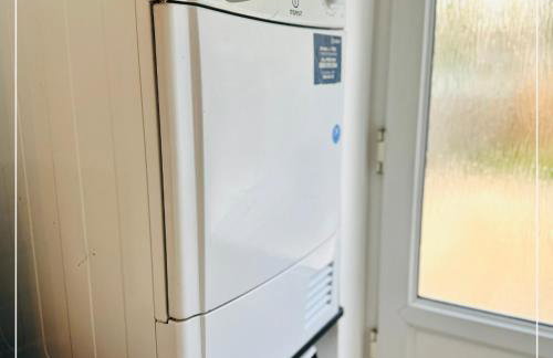 Bright 4BR Home - National Museum, Highfields Park, Uni & City Centre - Sleeps 8 - Photo 13